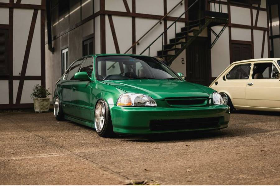 Detailing in action